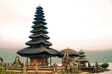 03 Star October Umrah package with Bali